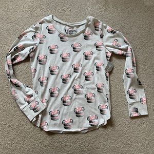 NWT Minnie Mouse Top